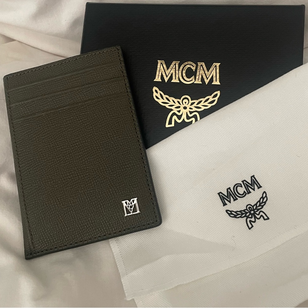 MCM Green carder holder